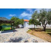 Aethra House in Agria Volou