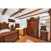 Antique Art in the Old Town Center