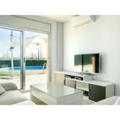 Apartamento Figueras, 3 dormitorios, 6 personas - ES-228-115