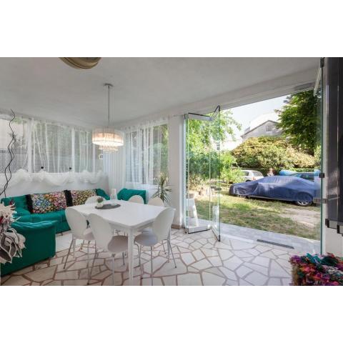 Apartment Plaza apartment in Makarska, BBQ grill