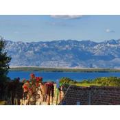 Apartment Village Nin