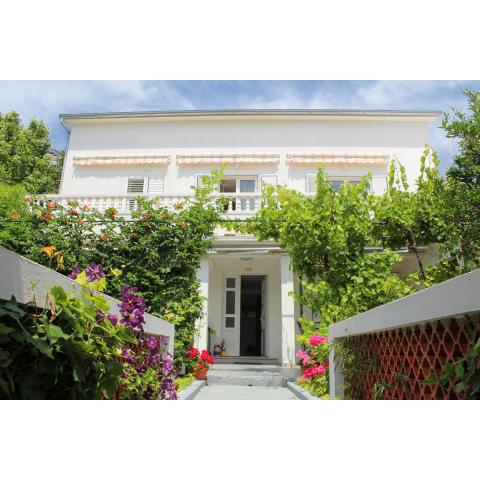 Apartments and rooms by the sea Rab - 12616