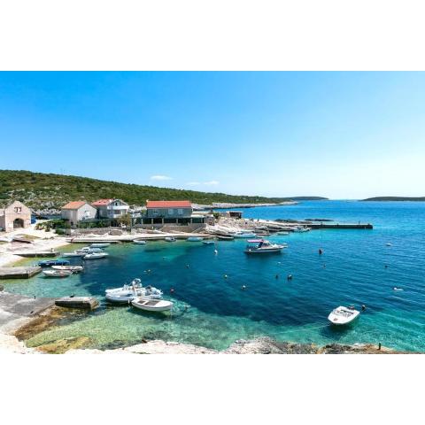 Apartments by the sea Rukavac, Vis - 15369