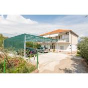 Apartments by the sea Slatine, Ciovo - 11047