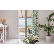 Aqua's Sunshine, quiet apartment in Adamas, Milos