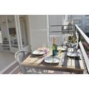 Arlene Cosy apartment minutes from the beach