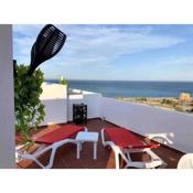 Ático de diseño en primera línea playa Mojacar