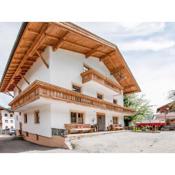 Attractive Apartment in Hainzenberg with Ski Storage