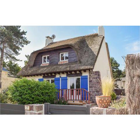 Awesome Home In Sables Dor Les Pins F With Wifi And 3 Bedrooms