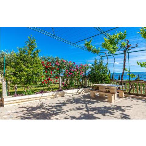 Beautiful apartment in Duce with WiFi and 1 Bedrooms