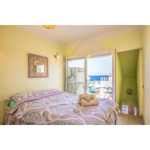 Casa del Cueva with stunning ocean view