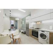 Central Apts. for Large group with Parking & Yard