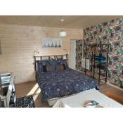 Charmant studio proche canal.