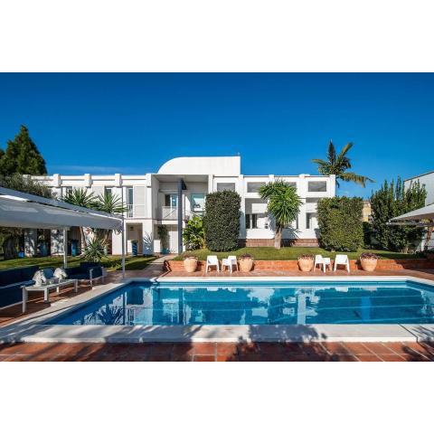 Charming 10 person Villa in Sevilla