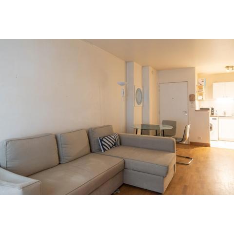 Charming 36m with terrace in the heart of Paris