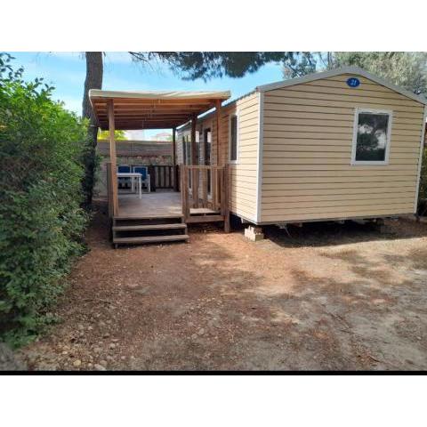 Chez Laure , Odalys l Elysée