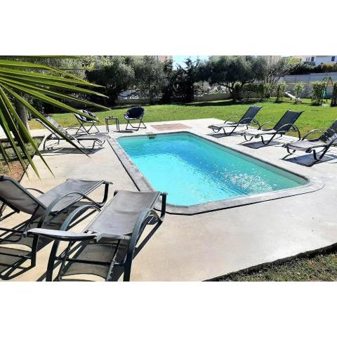 Complex Lagonissi Residence with swimming pool.