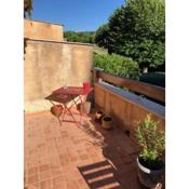 Coquet appartement avec piscine