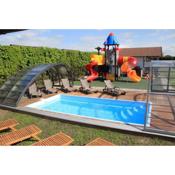 Domki Zatoka z basenem