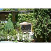 Gîte maison en pierre entre le Lot et la Dordogne