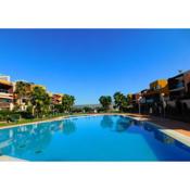 Hermoso apartamento con piscina en residencial