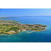 Holiday apartment in Privlaka with sea view, balcony, air conditioning, WiFi 3598-3