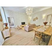 L'île rousse, hypercentre à 100 m de la plage