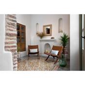 La AMARA Lounis - en el casco antiguo de Frigiliana