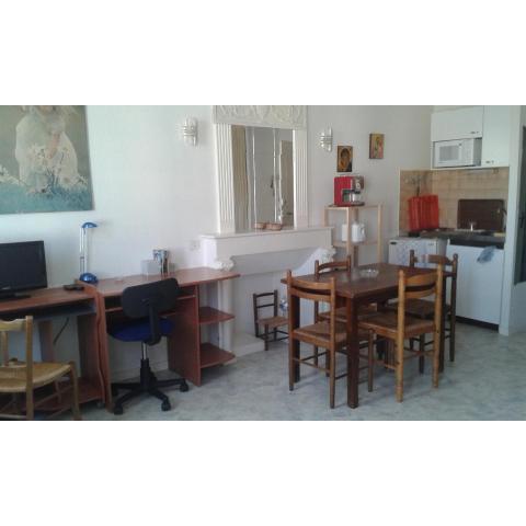 LE SULTAN DU THERON 3em Etage