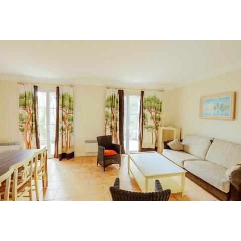 Les Villas aux Restanques du Golfe de St Tropez - maeva Home - Villa située 90