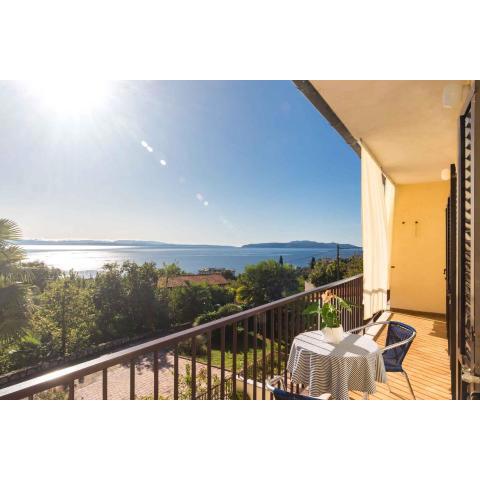 Lovran Two-Bedroom Apartment 1