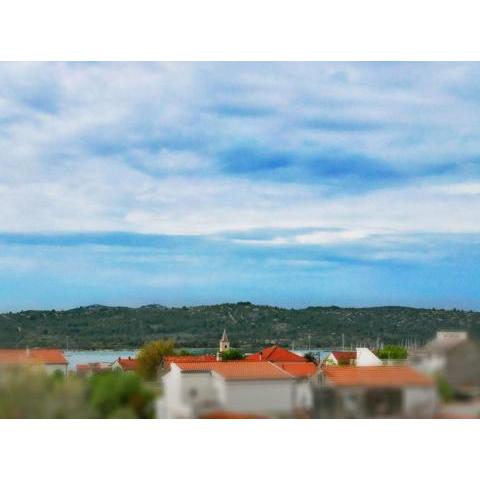 Lux Apartments AnaIvo with garden and swimmingpool