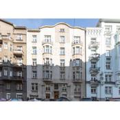 Luxury Riverside Apartments In The Center Of Prague