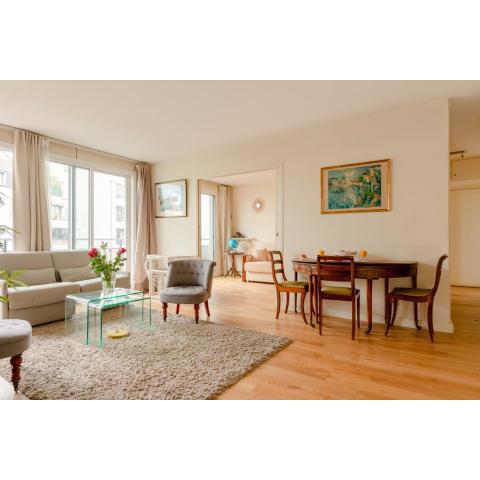 Mademoiselle Prestige Residence