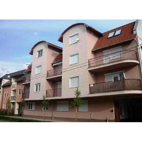 Major Street Apartman