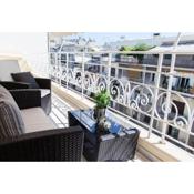 Modern Beauty in Central Athens!