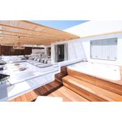 Phos Home by Rocks Estates