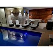 Polly Apartments with swimming pool