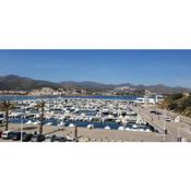 port de llança , LA Miranda