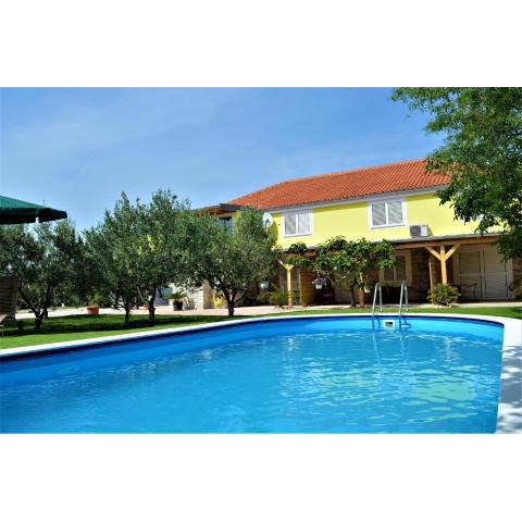 Studio Apartments Luka Biograd - Benkovac