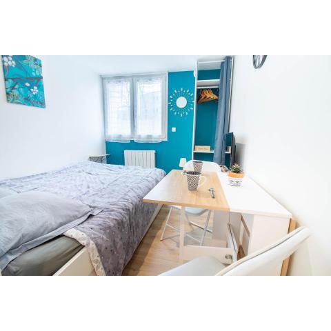 Studio, Parking, Près université