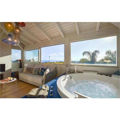 Stunning home in Marina di Ragusa with 1 Bedrooms