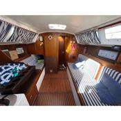 Velero en el corazón de El Puerto