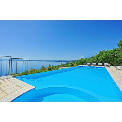 Villa Eleni by MediterraneanVillas