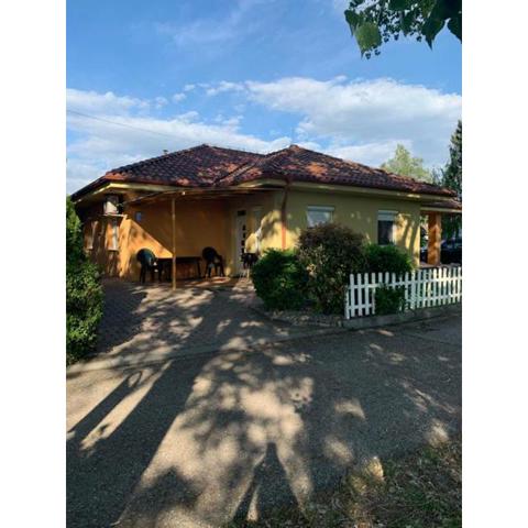 Villa Gracia Patince