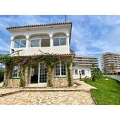 Villa grande y espectacular en Miami Playa