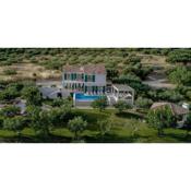 Villa Iva Kaštel Lukšic