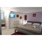 Yes, yes! lovely apartment good amenities Budapest center